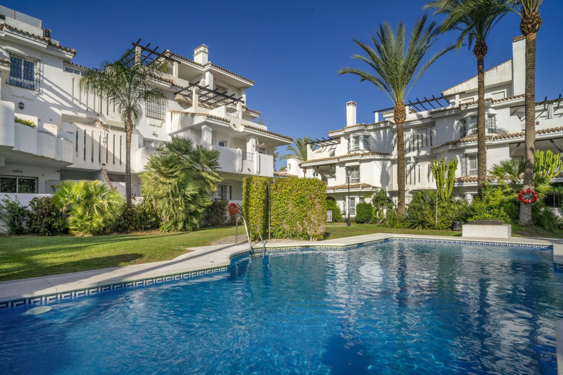 Reventa - Ground floor apartment - Marbella - Nueva Andalucia