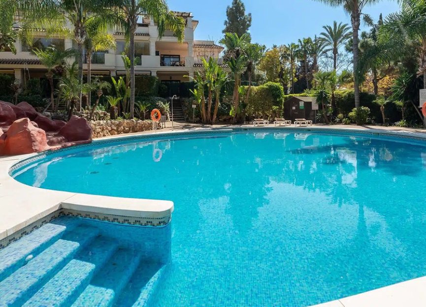 Reventa - Ground floor apartment - Marbella - Nueva Andalucia