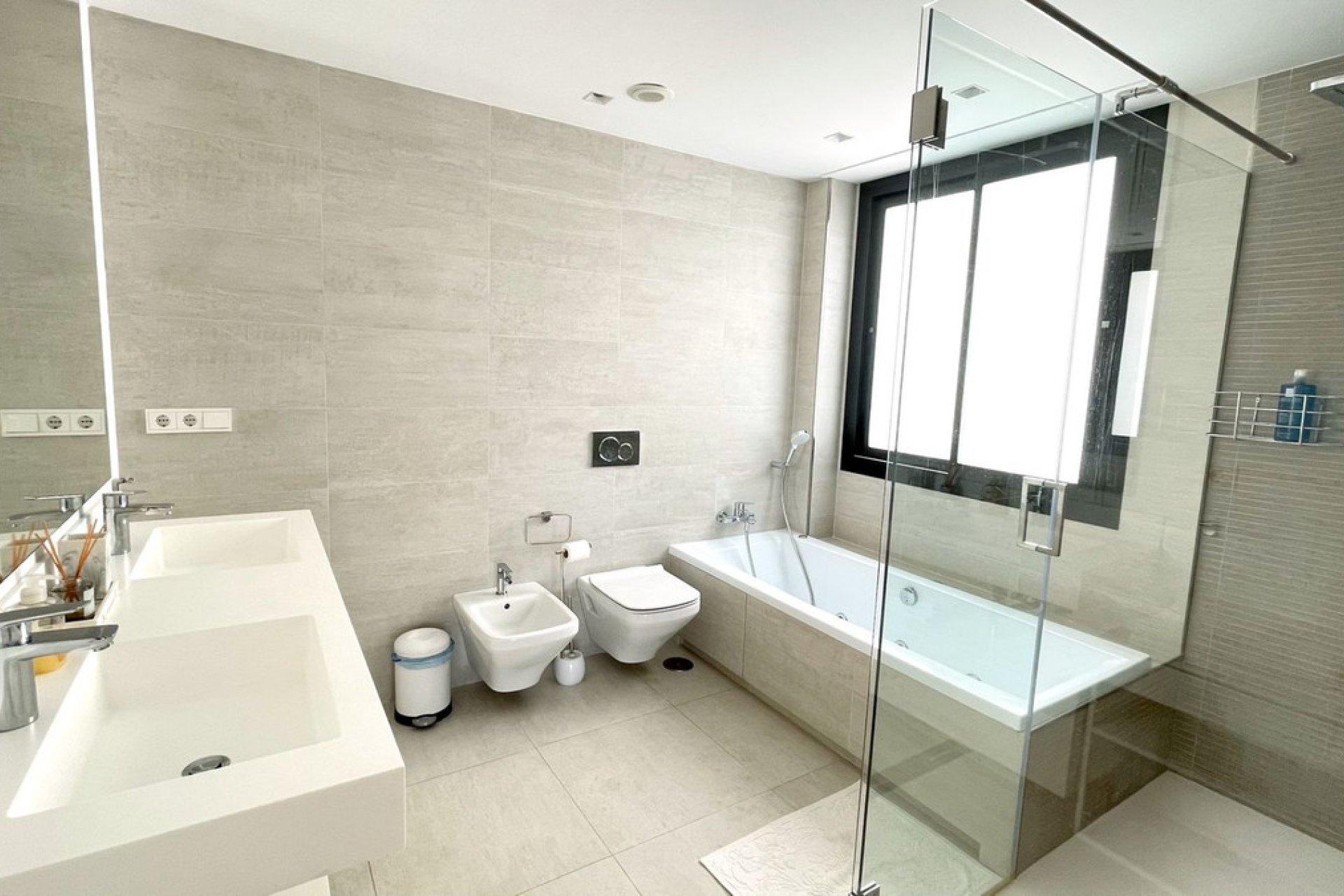 Reventa - Ground floor apartment - Marbella - Nueva Andalucia