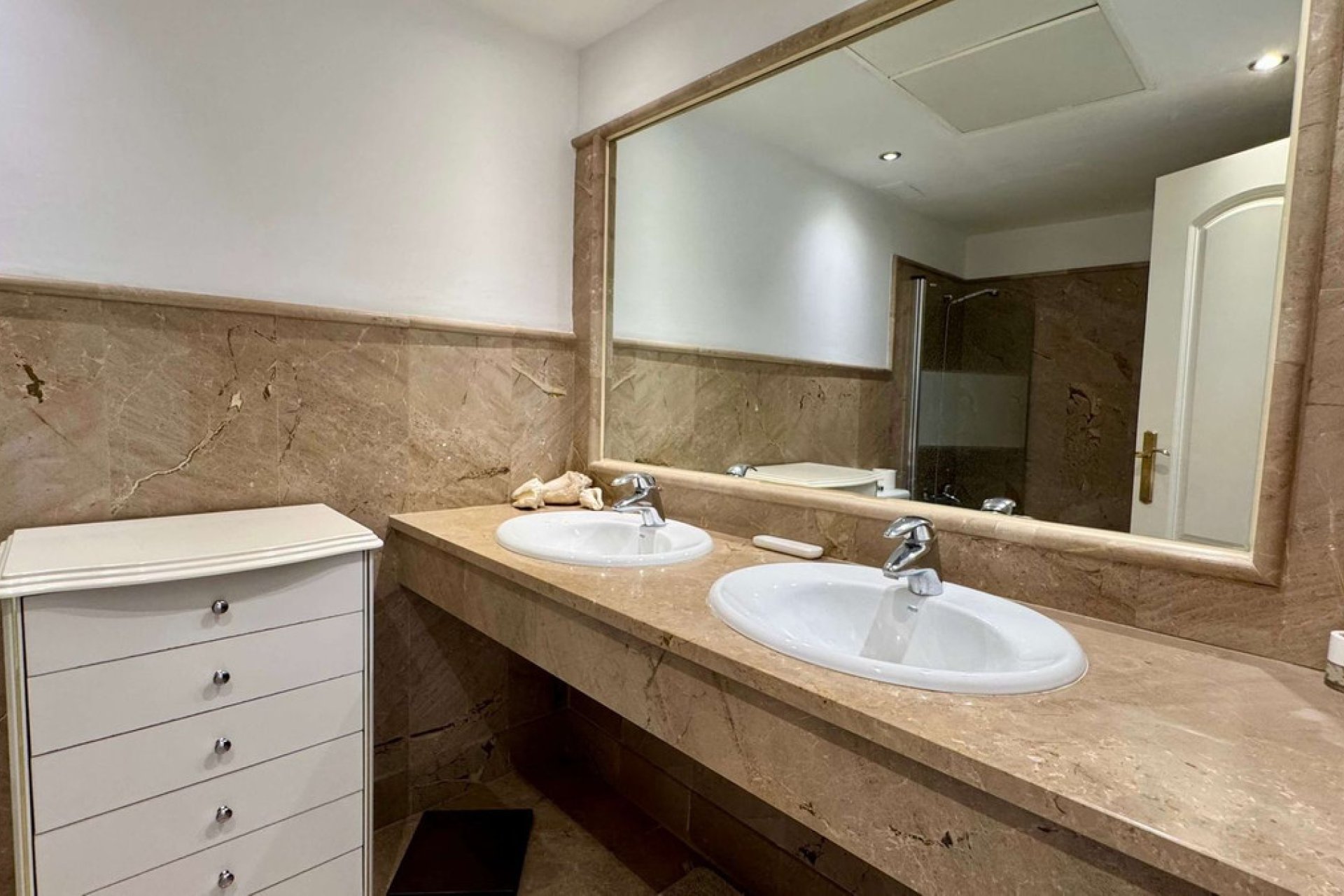 Reventa - Ground floor apartment - Marbella - Nueva Andalucia