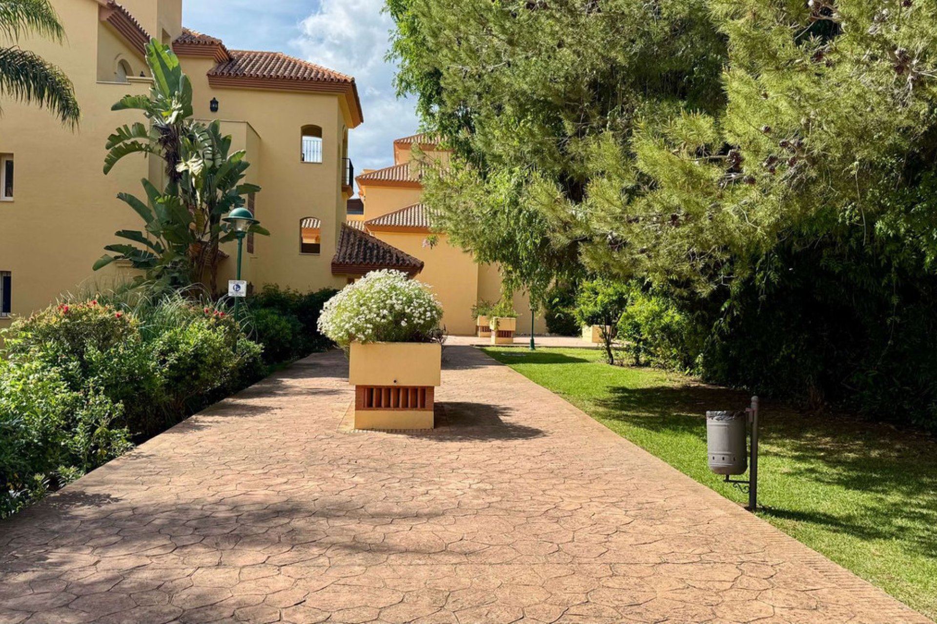 Reventa - Ground floor apartment - Marbella - Nueva Andalucia