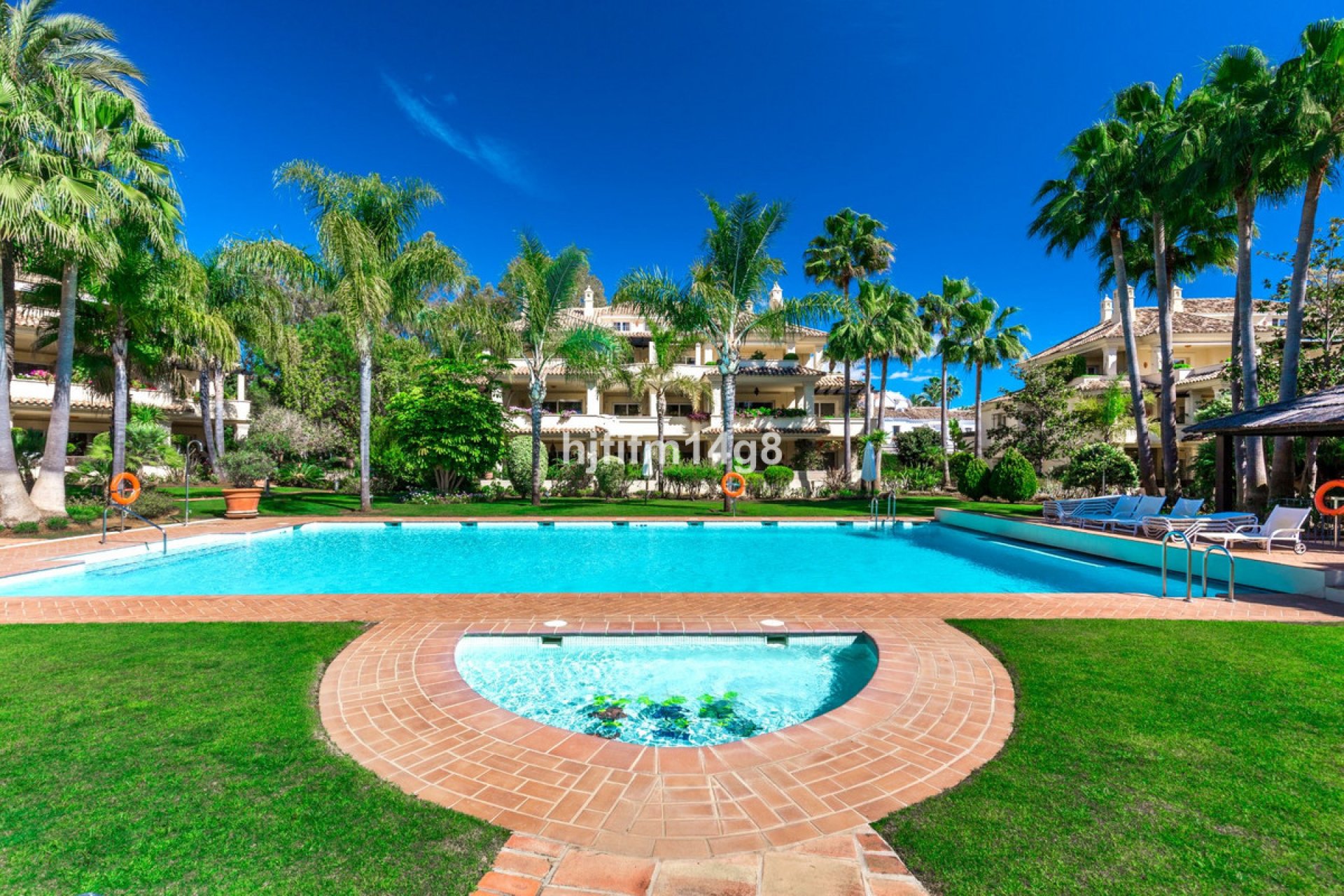 Reventa - Ground floor apartment - Marbella - Nueva Andalucia