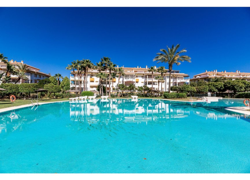 Reventa - Ground floor apartment - Marbella - Puerto Banús