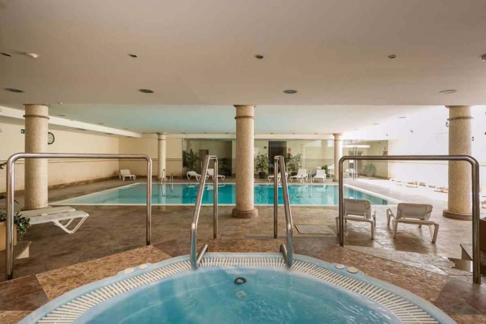 Reventa - Ground floor apartment - Marbella - Puerto Banús