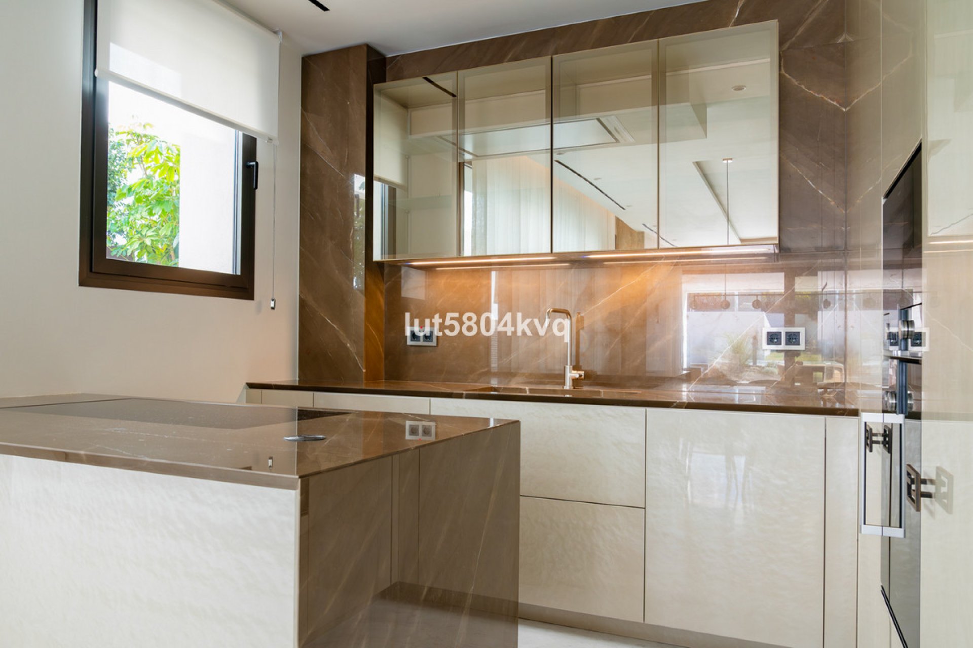 Reventa - Ground floor apartment - Marbella - The Golden Mile