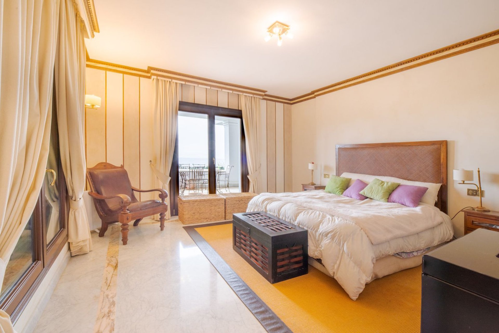 Reventa - Ground floor apartment - Marbella - The Golden Mile