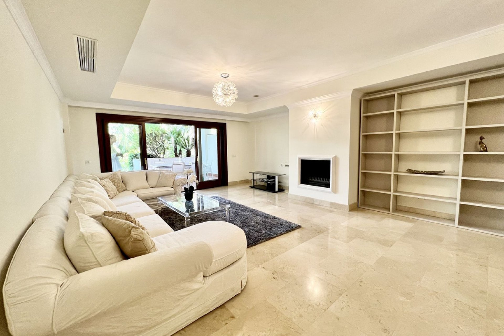 Reventa - Ground floor apartment - Marbella - The Golden Mile