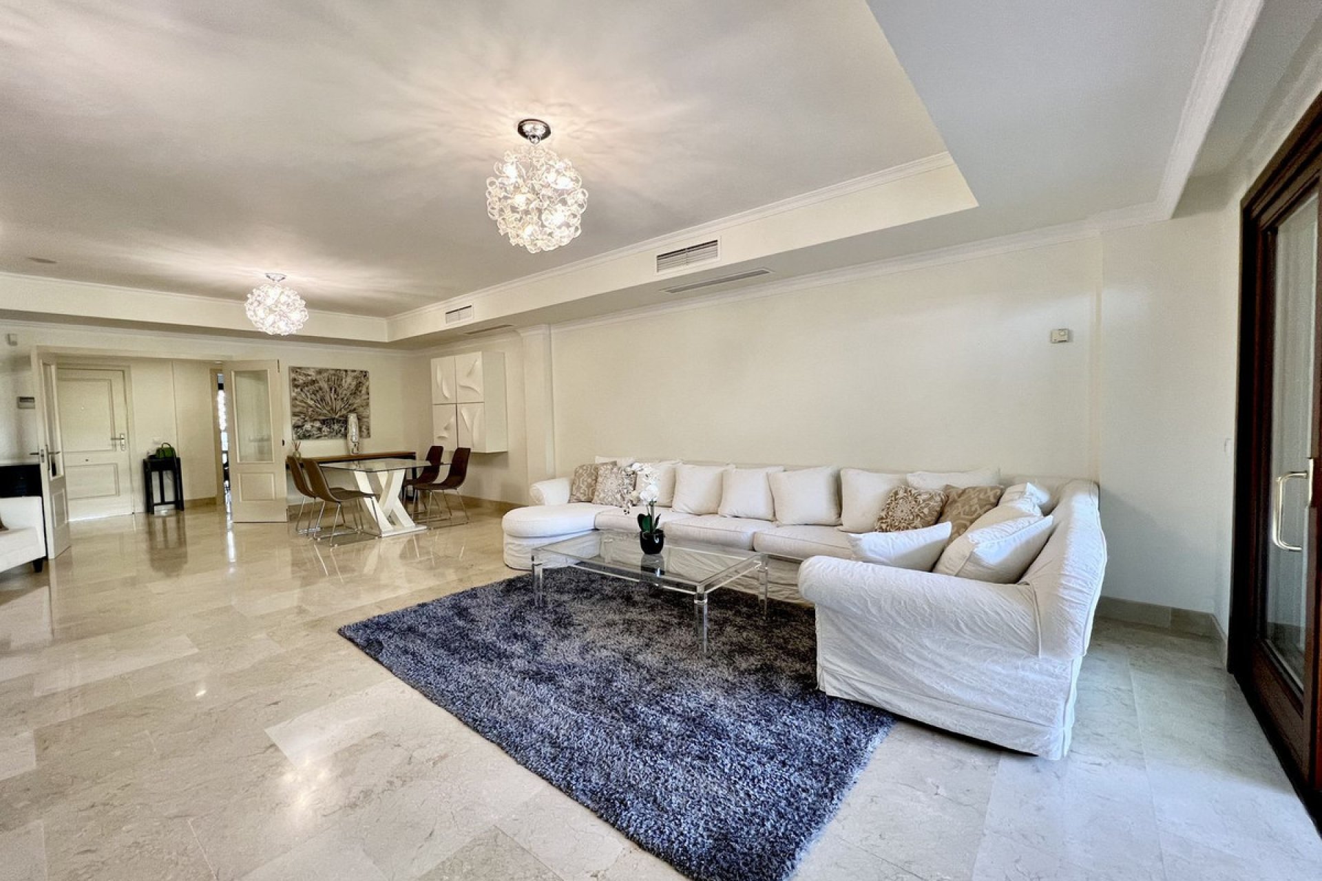 Reventa - Ground floor apartment - Marbella - The Golden Mile