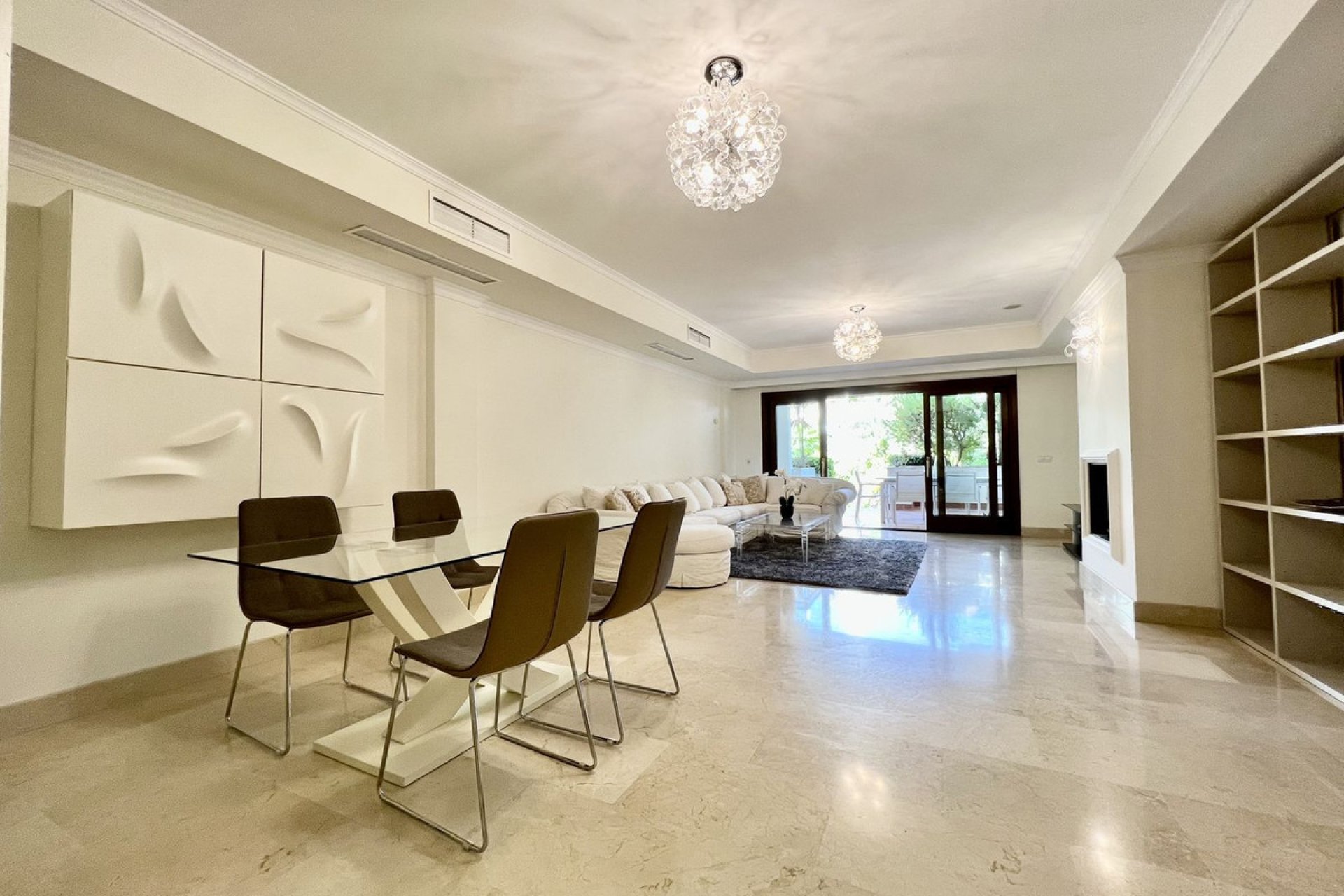 Reventa - Ground floor apartment - Marbella - The Golden Mile