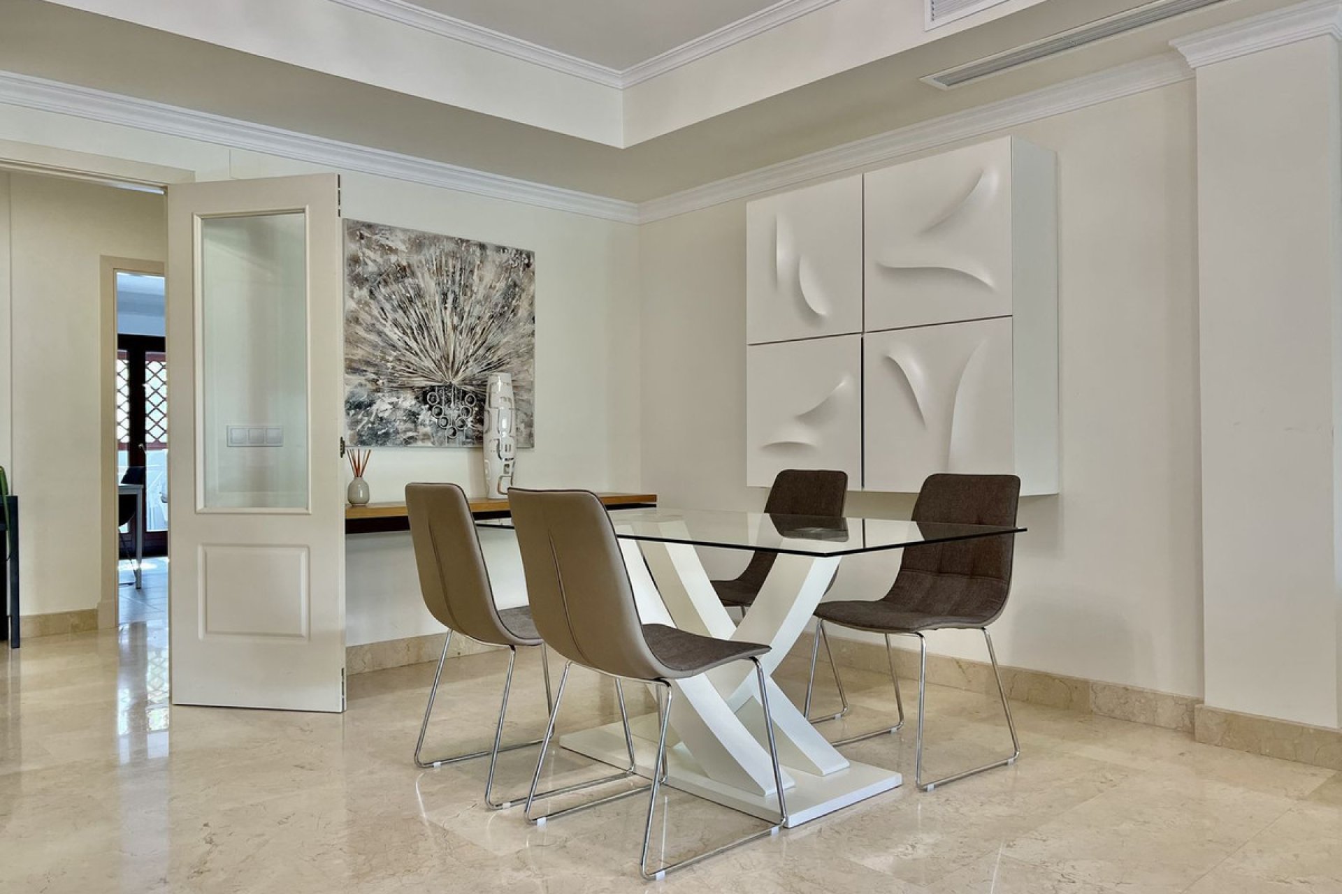 Reventa - Ground floor apartment - Marbella - The Golden Mile