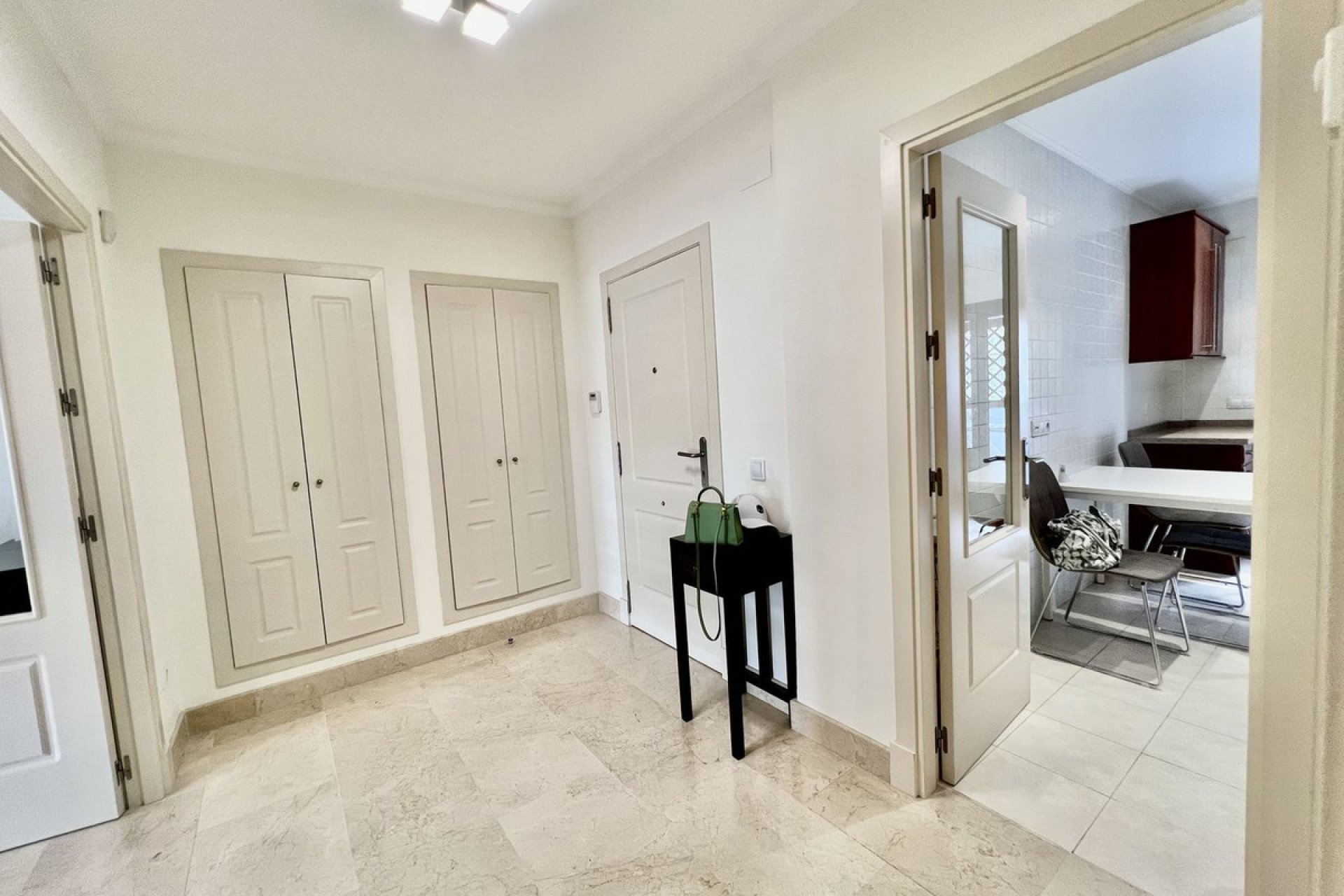 Reventa - Ground floor apartment - Marbella - The Golden Mile