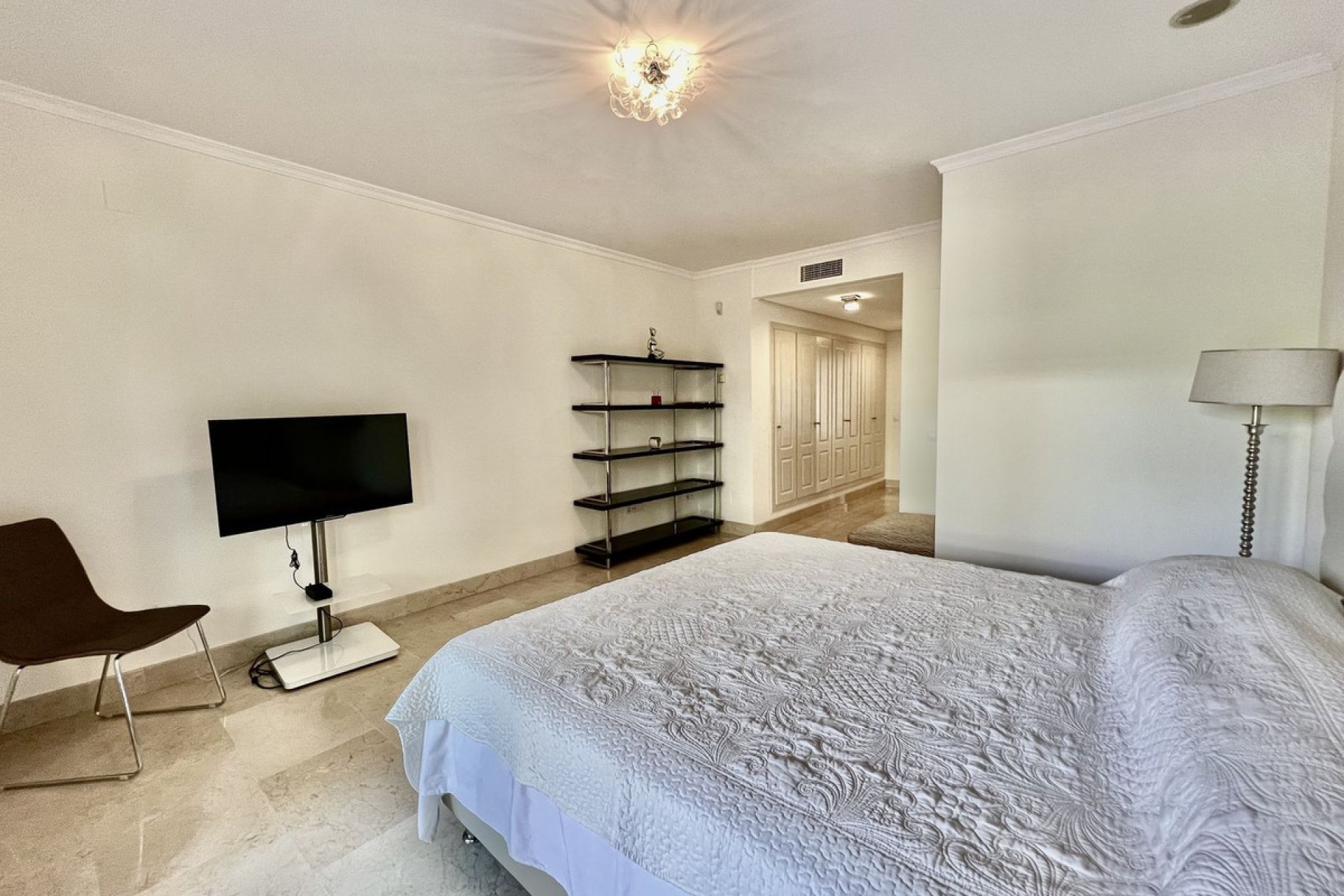 Reventa - Ground floor apartment - Marbella - The Golden Mile