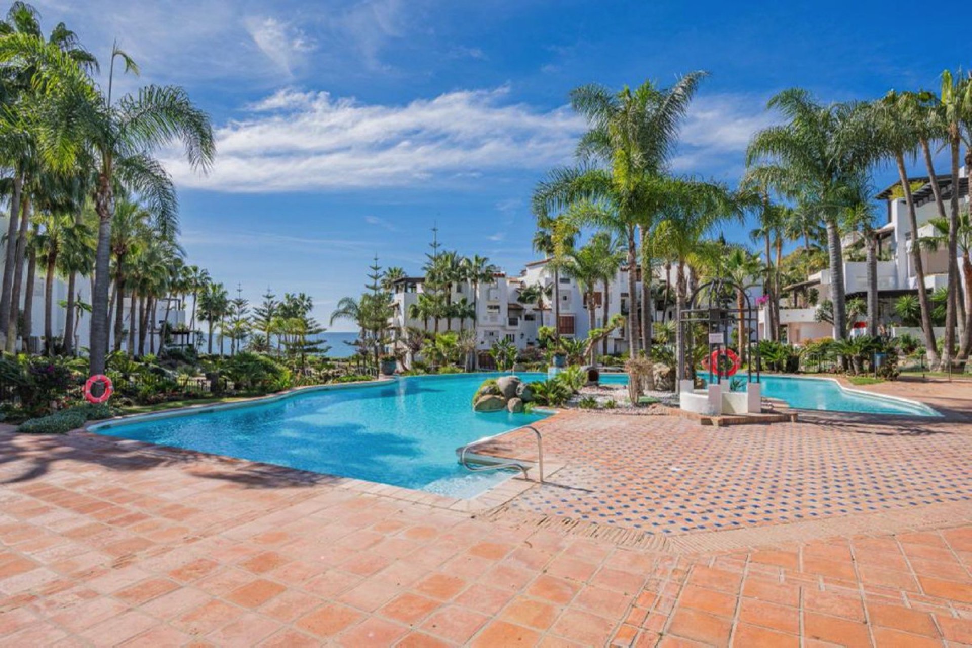 Reventa - Ground floor apartment - Marbella - The Golden Mile
