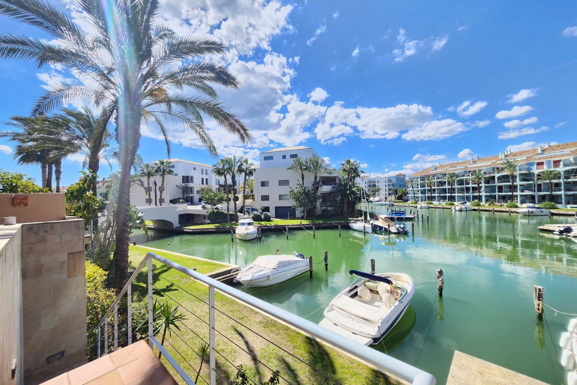 Reventa - Ground floor apartment - Sotogrande Marina