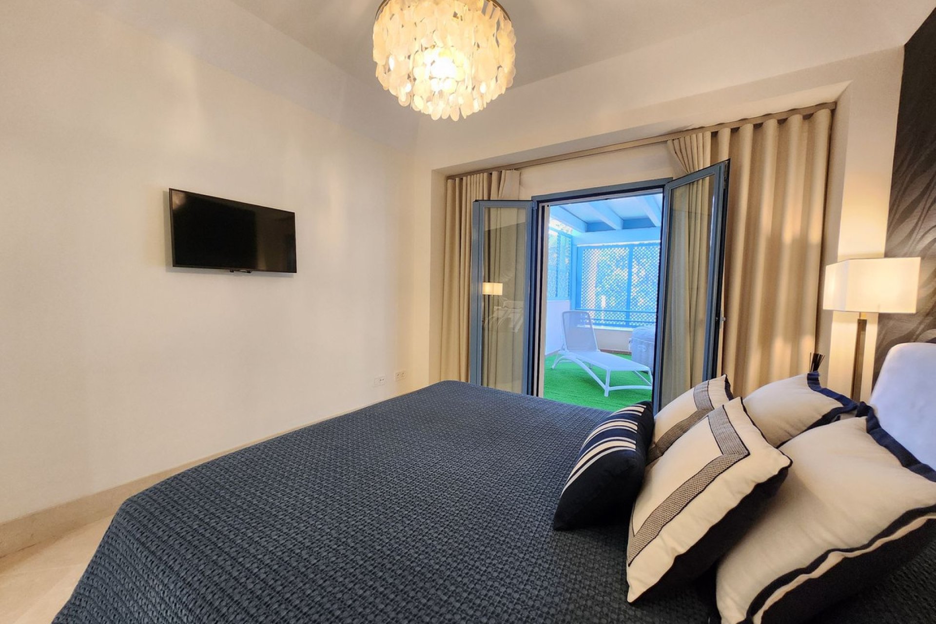 Reventa - Ground floor apartment - Sotogrande Marina