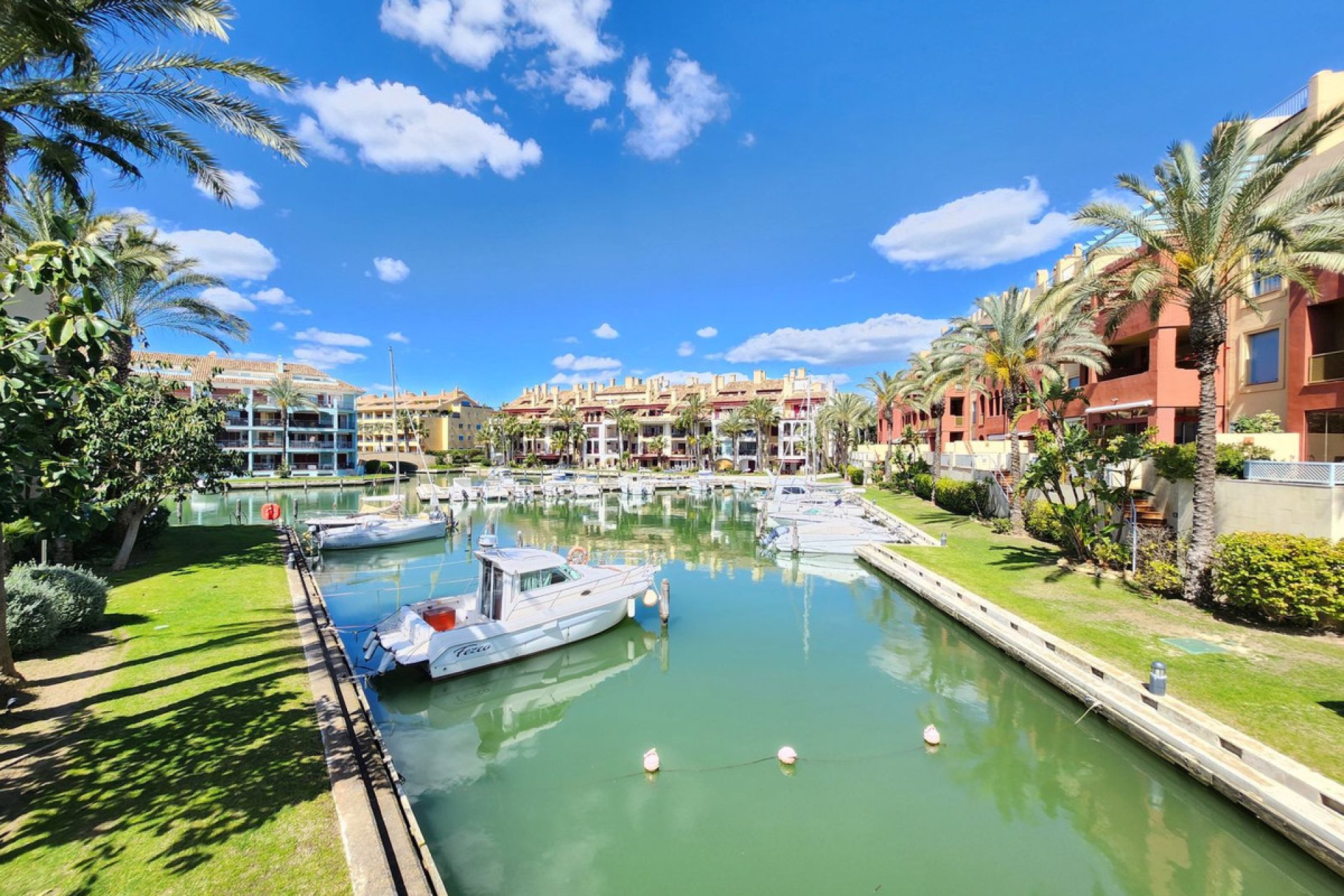 Reventa - Ground floor apartment - Sotogrande Marina