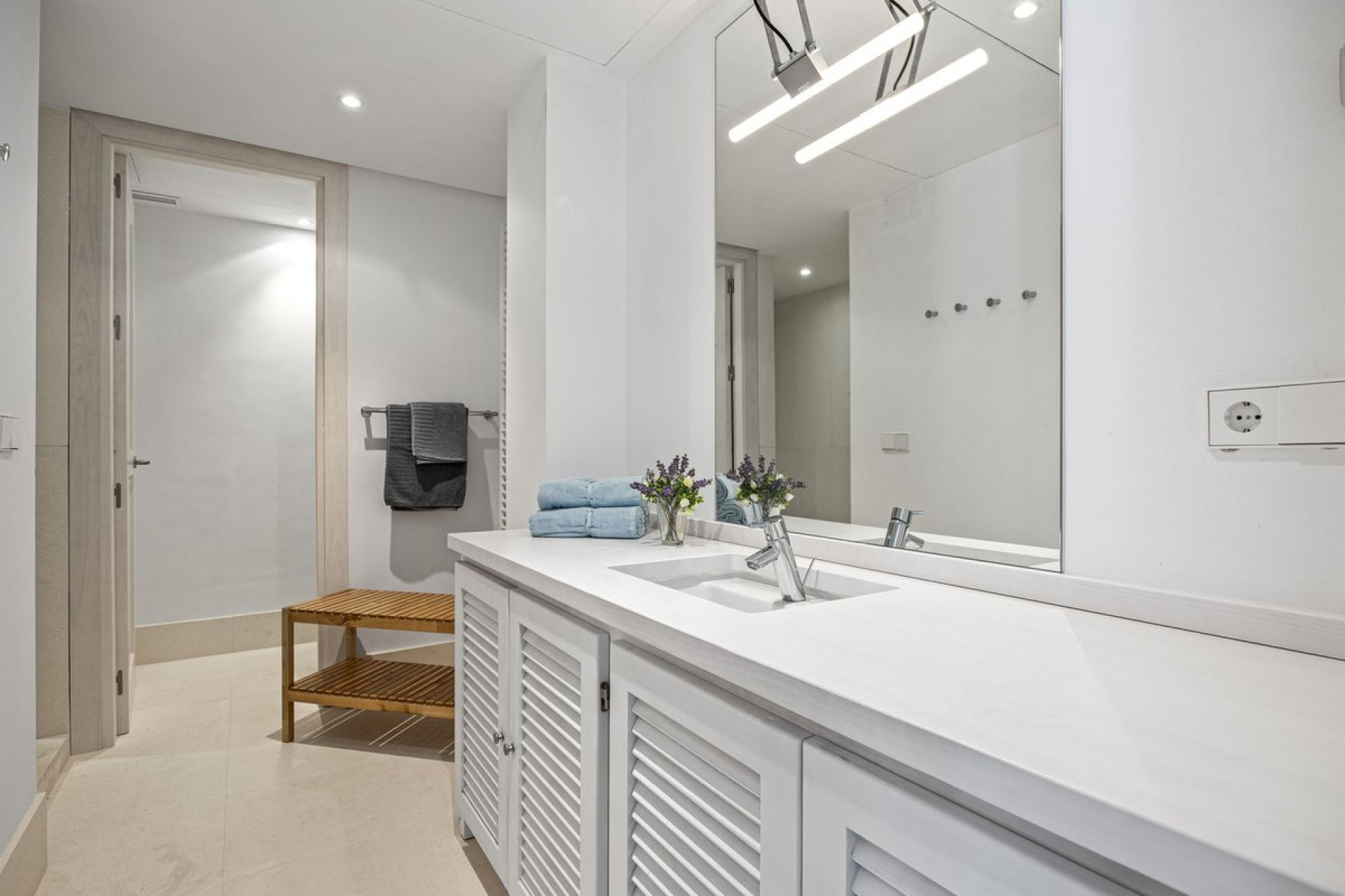 Reventa - House - Detached Villa - Benahavís - Benahavís Centro