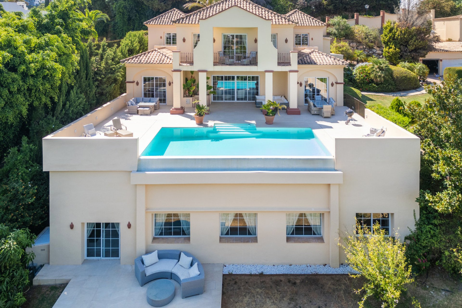 Reventa - House - Detached Villa - Benahavís - Benahavís Centro