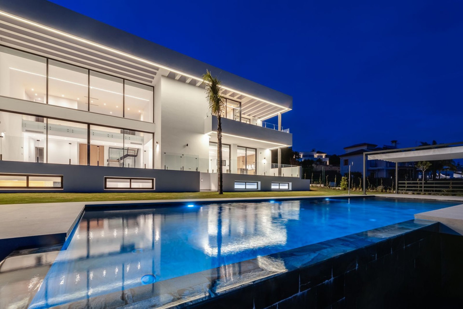 Reventa - House - Detached Villa - Benahavís - Benahavís Centro