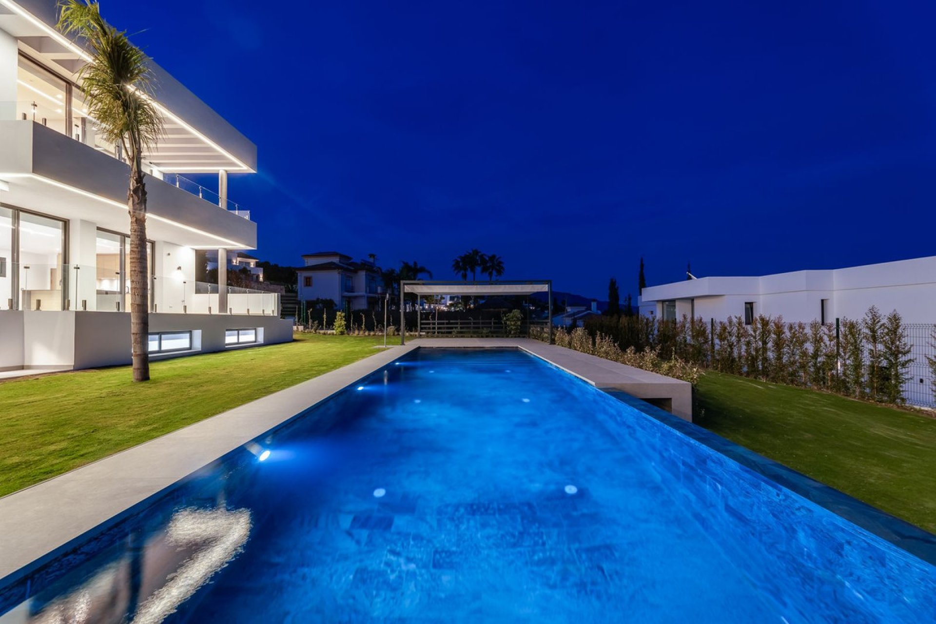 Reventa - House - Detached Villa - Benahavís - Benahavís Centro