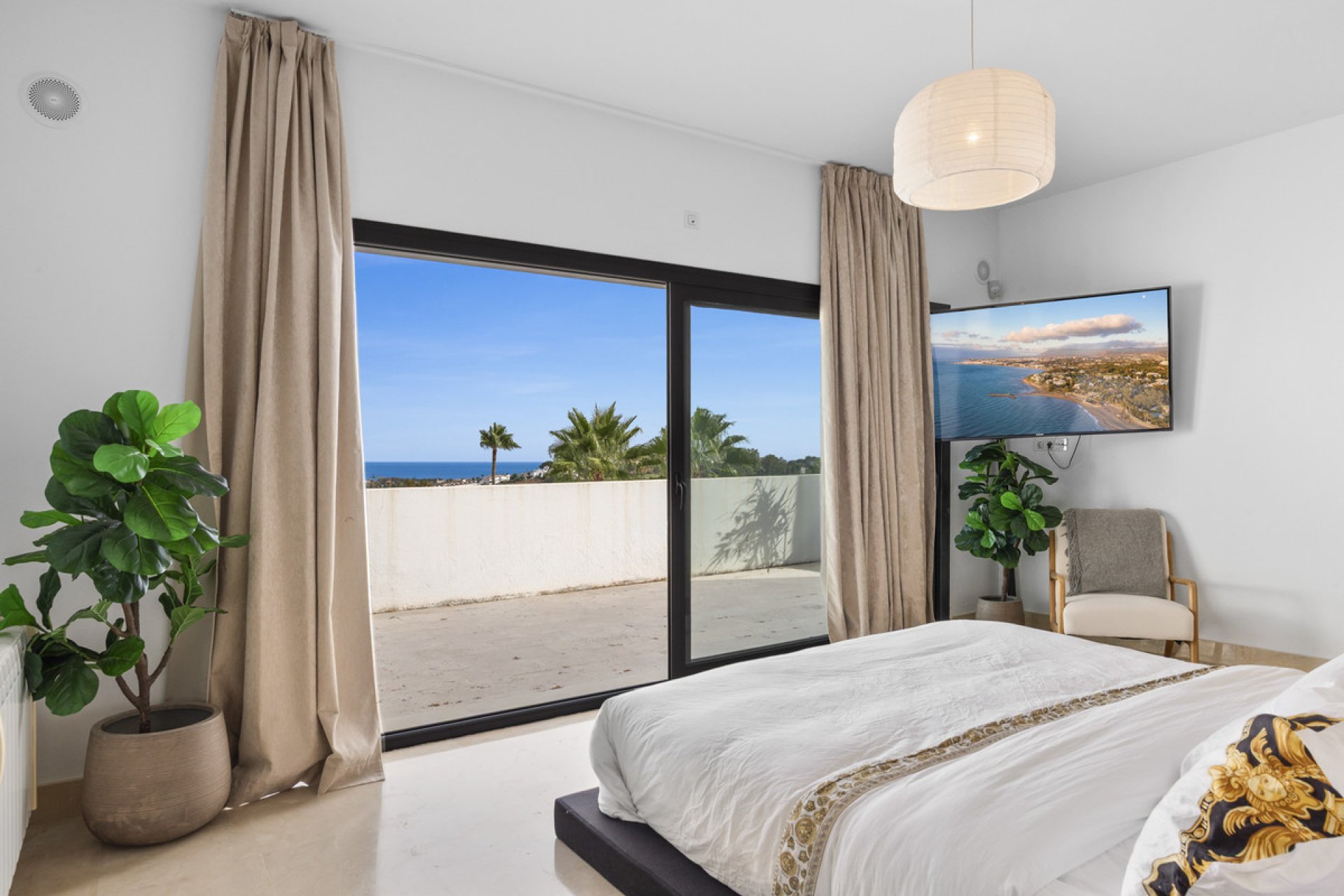 Reventa - House - Detached Villa - Benahavís - Benahavís Centro