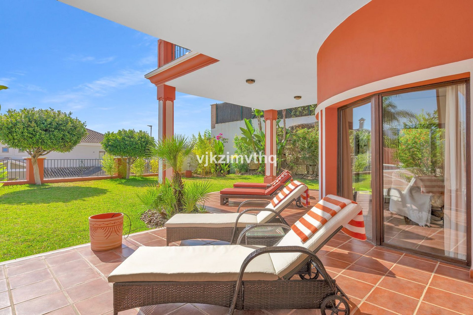 Reventa - House - Detached Villa - Benahavís - Benahavís Centro