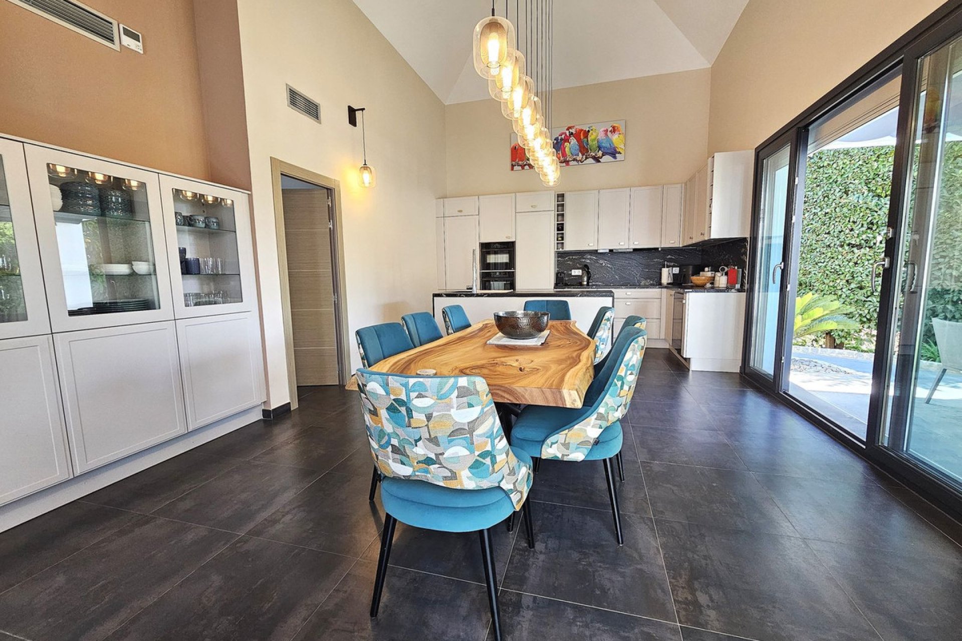 Reventa - House - Detached Villa - Benahavís - Benahavís Centro