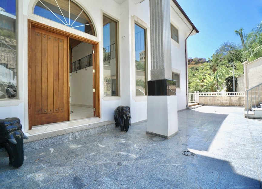 Reventa - House - Detached Villa - Benahavís - Benahavís Centro