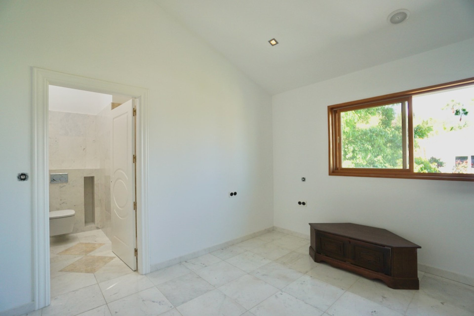 Reventa - House - Detached Villa - Benahavís - Benahavís Centro