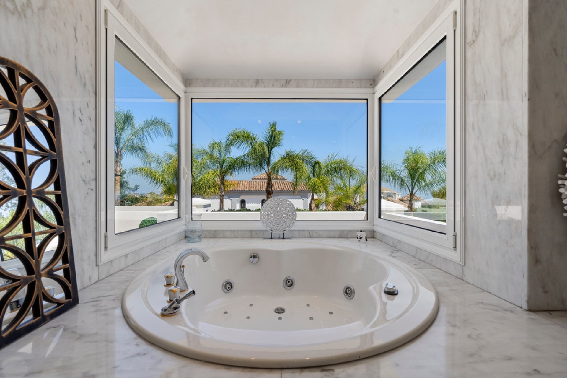 Reventa - House - Detached Villa - Benahavís - Benahavís Centro