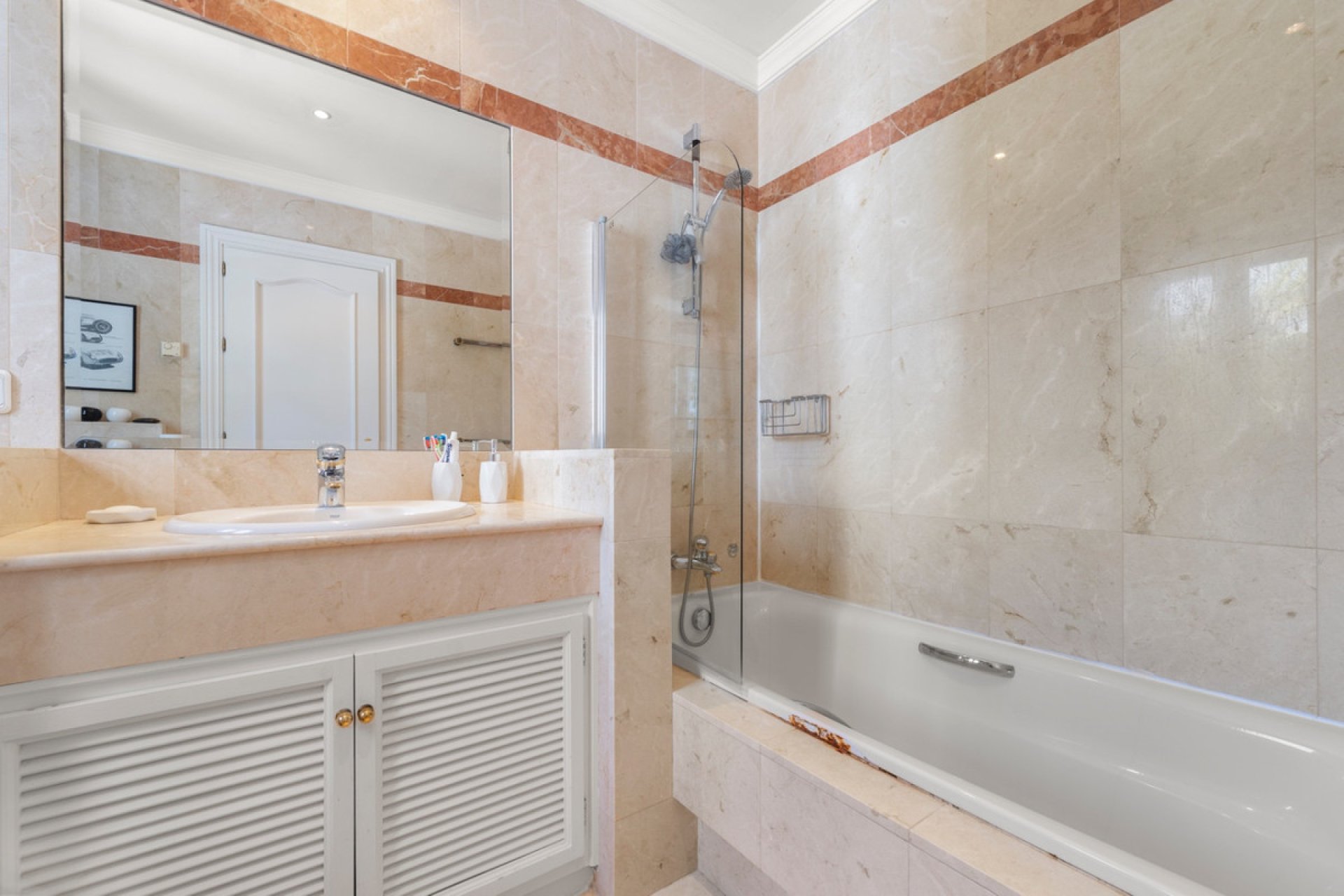 Reventa - House - Detached Villa - Benahavís - Benahavís Centro