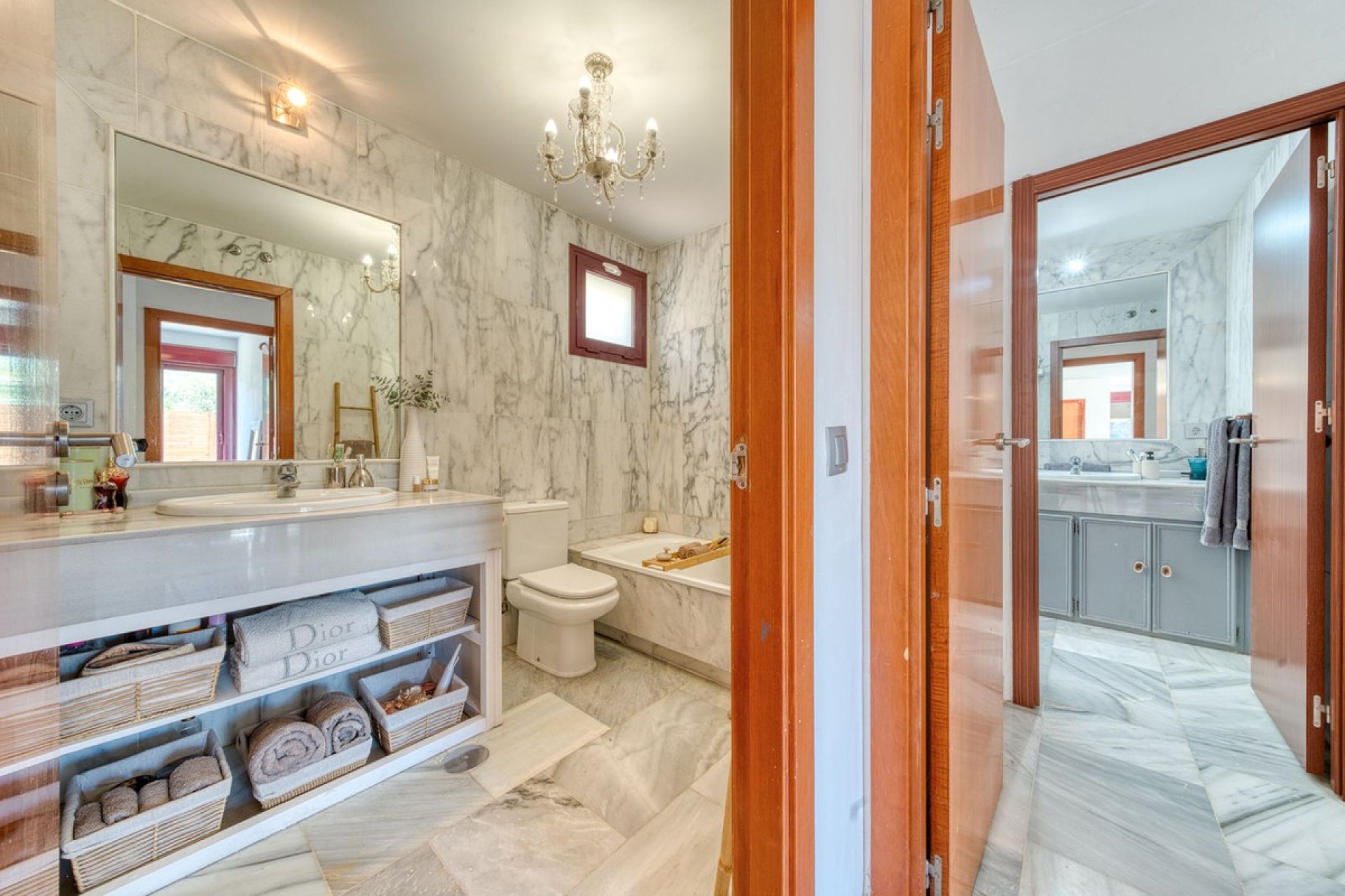 Reventa - House - Detached Villa - Benahavís - Benahavís Centro