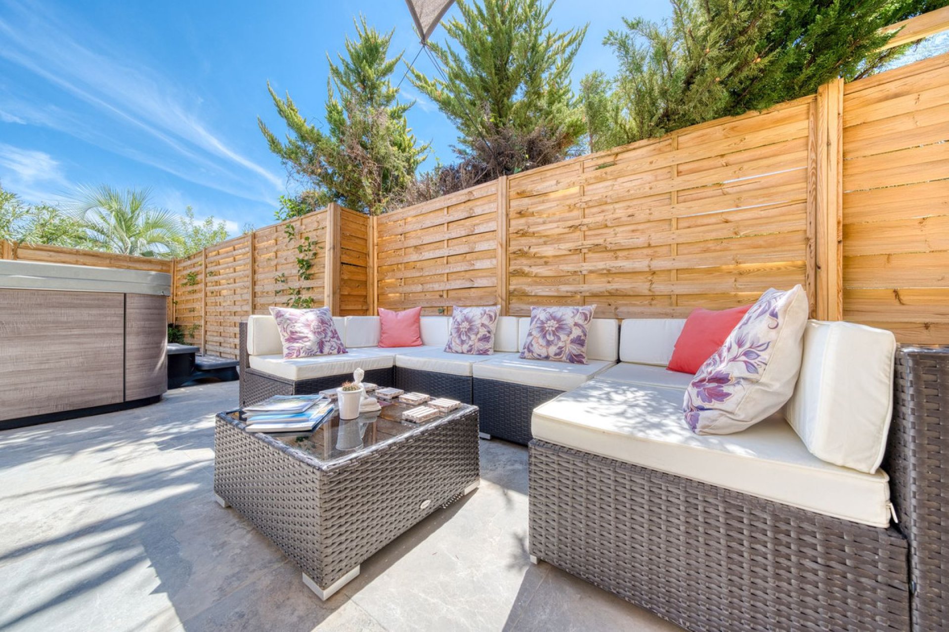 Reventa - House - Detached Villa - Benahavís - Benahavís Centro