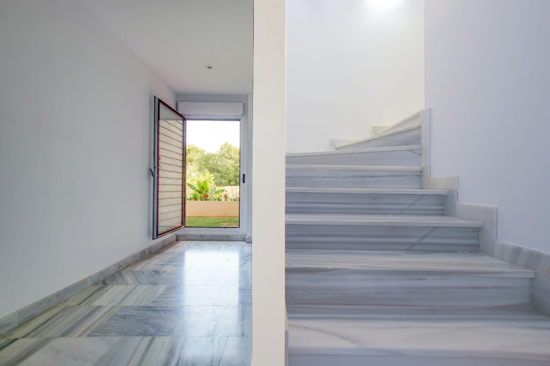 Reventa - House - Detached Villa - Benahavís - Benahavís Centro