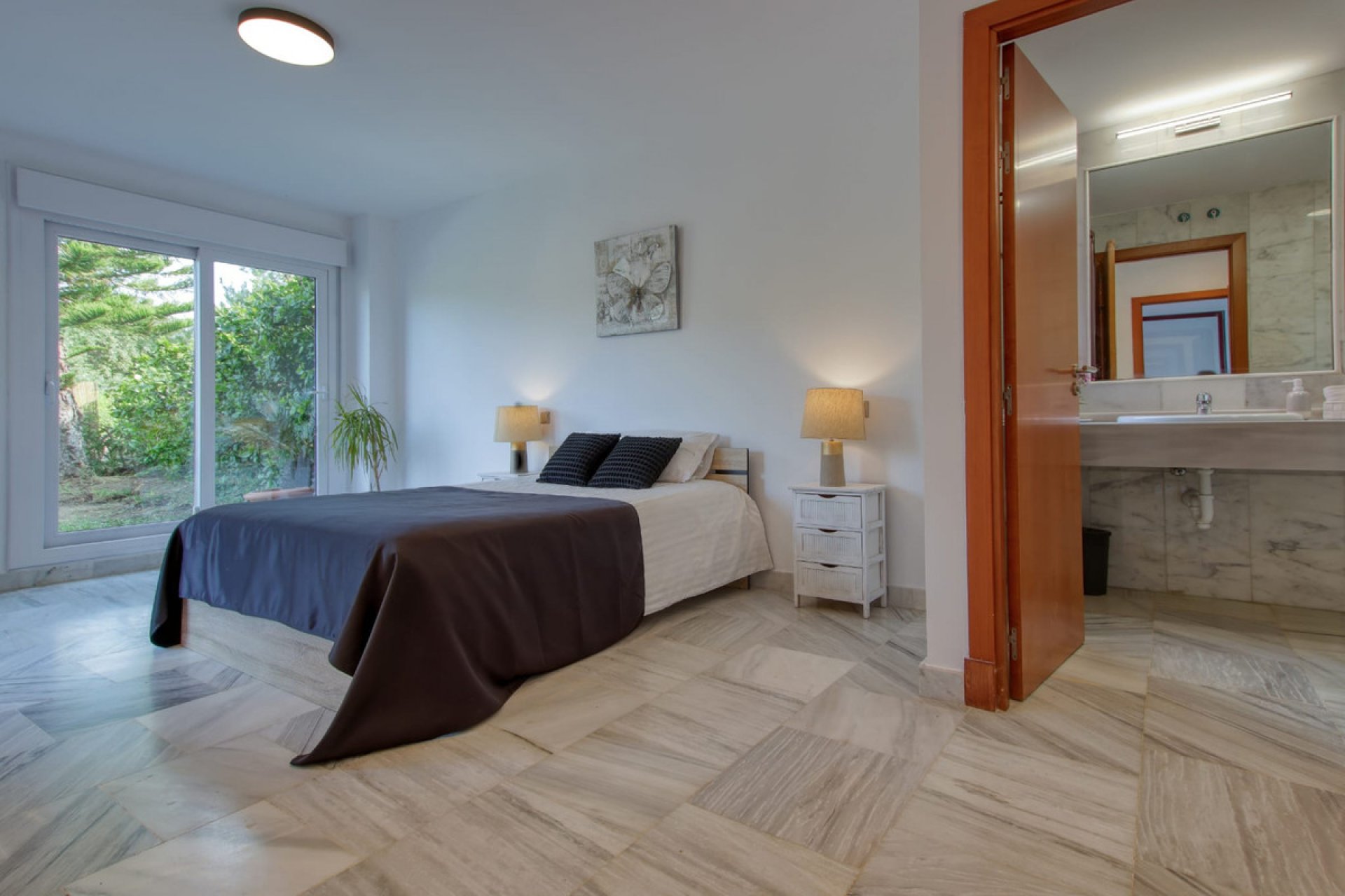 Reventa - House - Detached Villa - Benahavís - Benahavís Centro