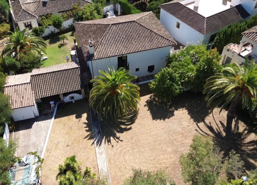 Reventa - House - Detached Villa - Benahavís - Benahavís Centro