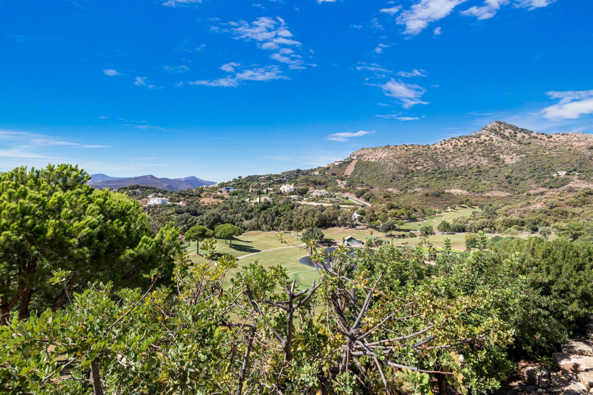 Reventa - House - Detached Villa - Benahavís - Benahavís Centro