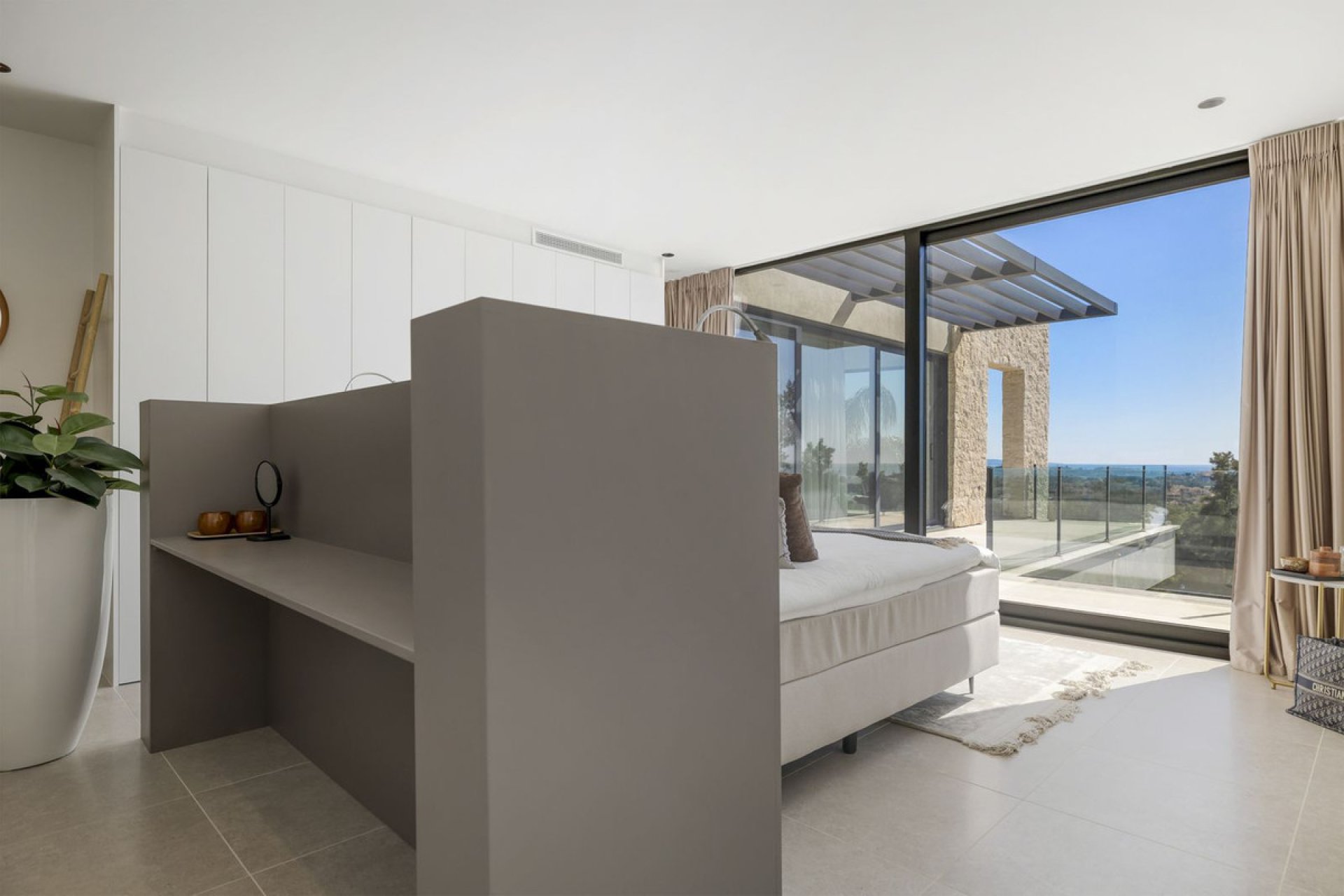 Reventa - House - Detached Villa - Benahavís - Benahavís Centro