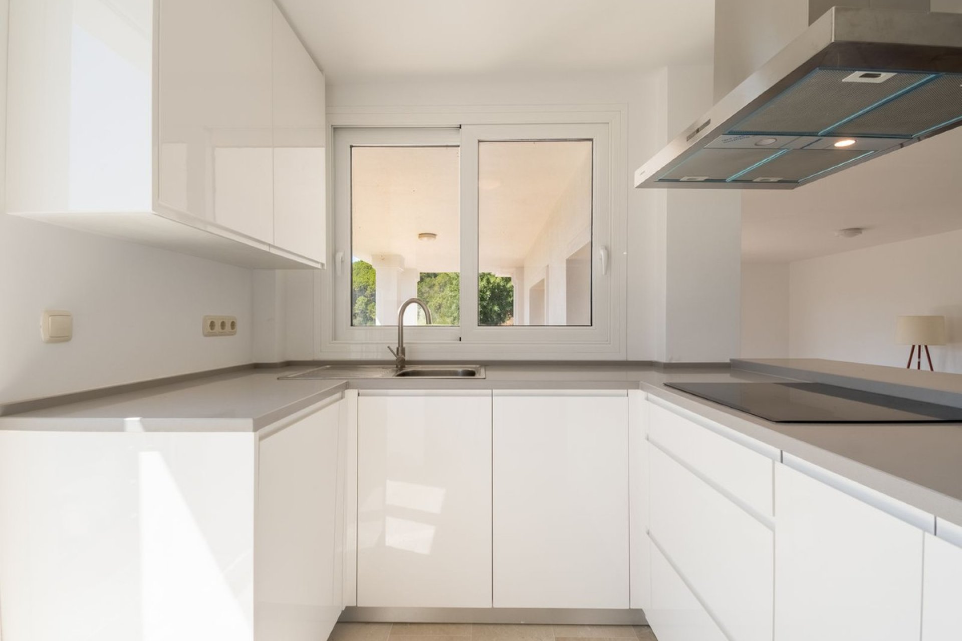 Reventa - House - Detached Villa - Benahavís - Benahavís Centro