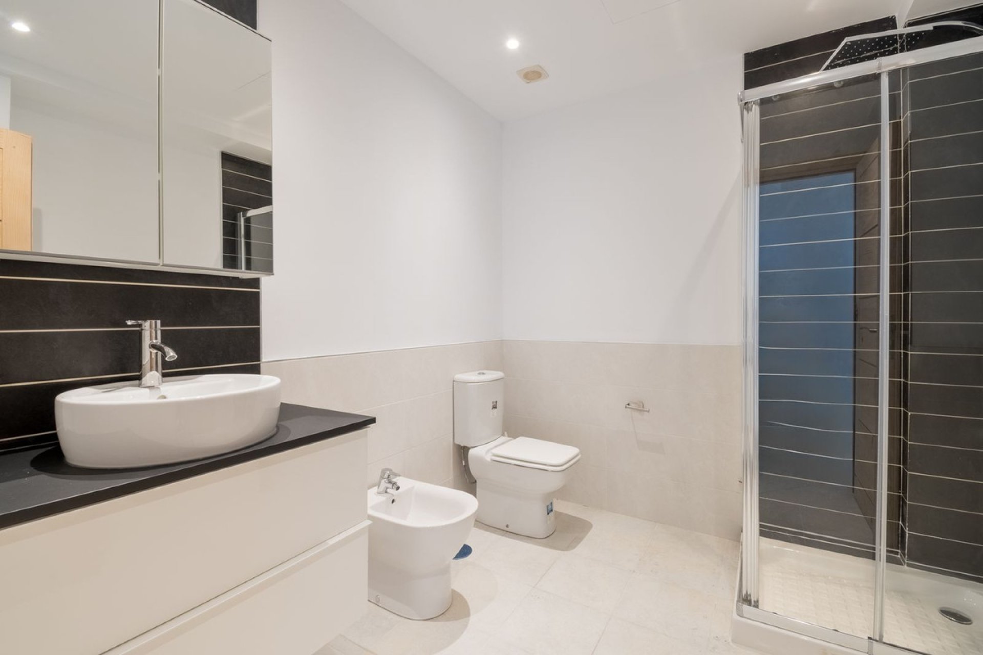 Reventa - House - Detached Villa - Benahavís - Benahavís Centro