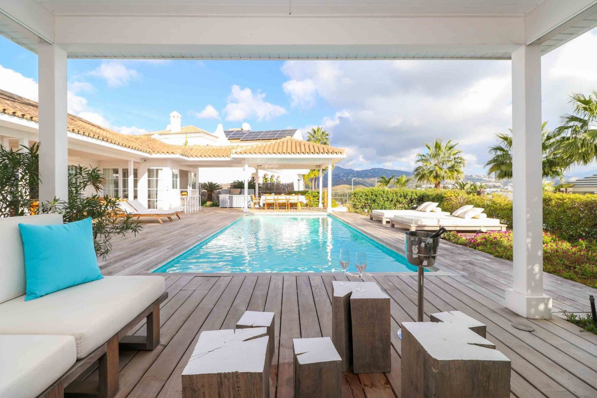 Reventa - House - Detached Villa - Benahavís - Benahavís Centro