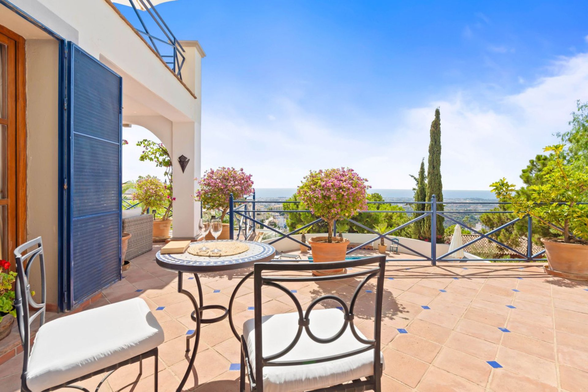 Reventa - House - Detached Villa - Benahavís - Benahavís Centro