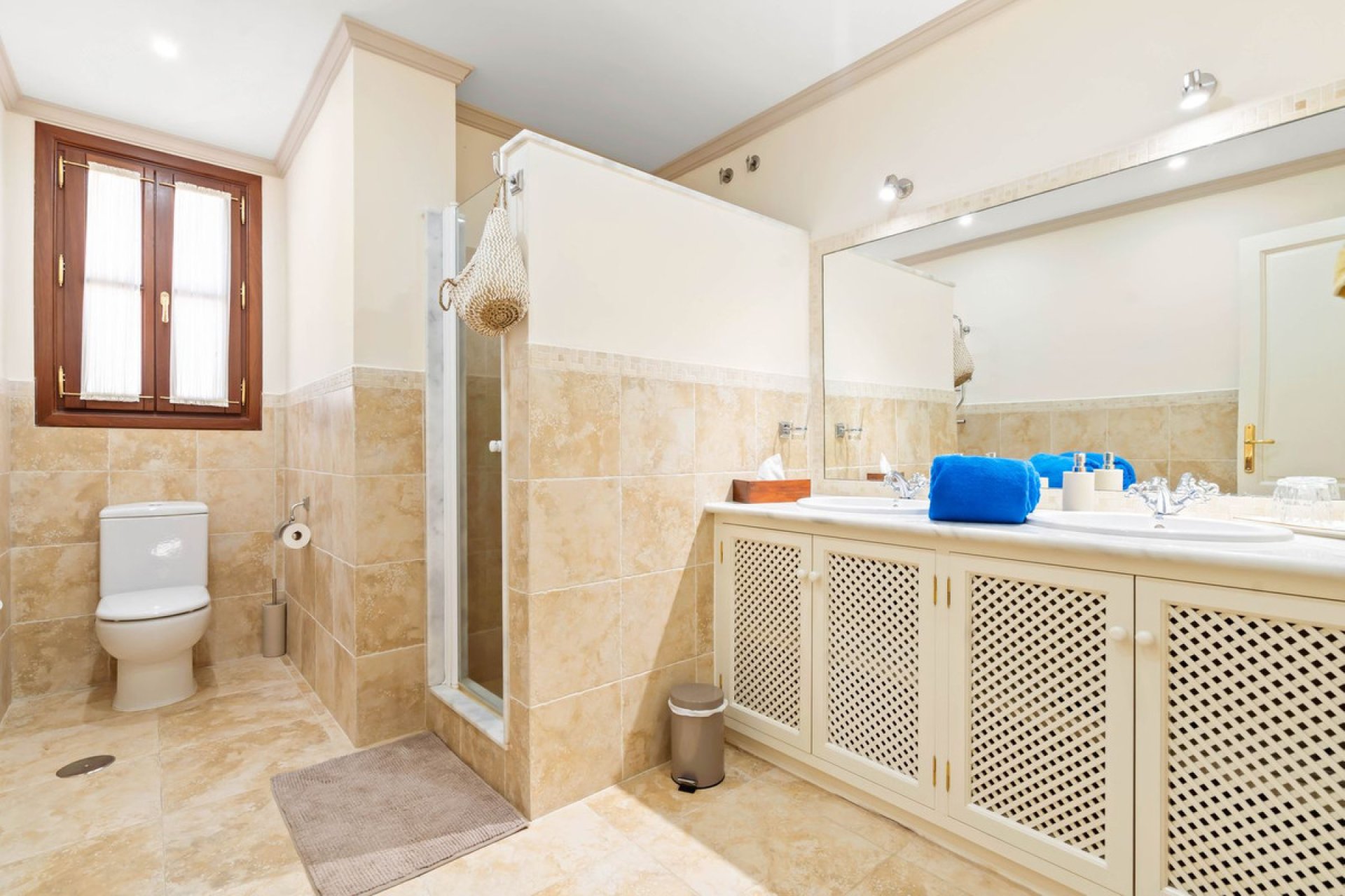 Reventa - House - Detached Villa - Benahavís - Benahavís Centro