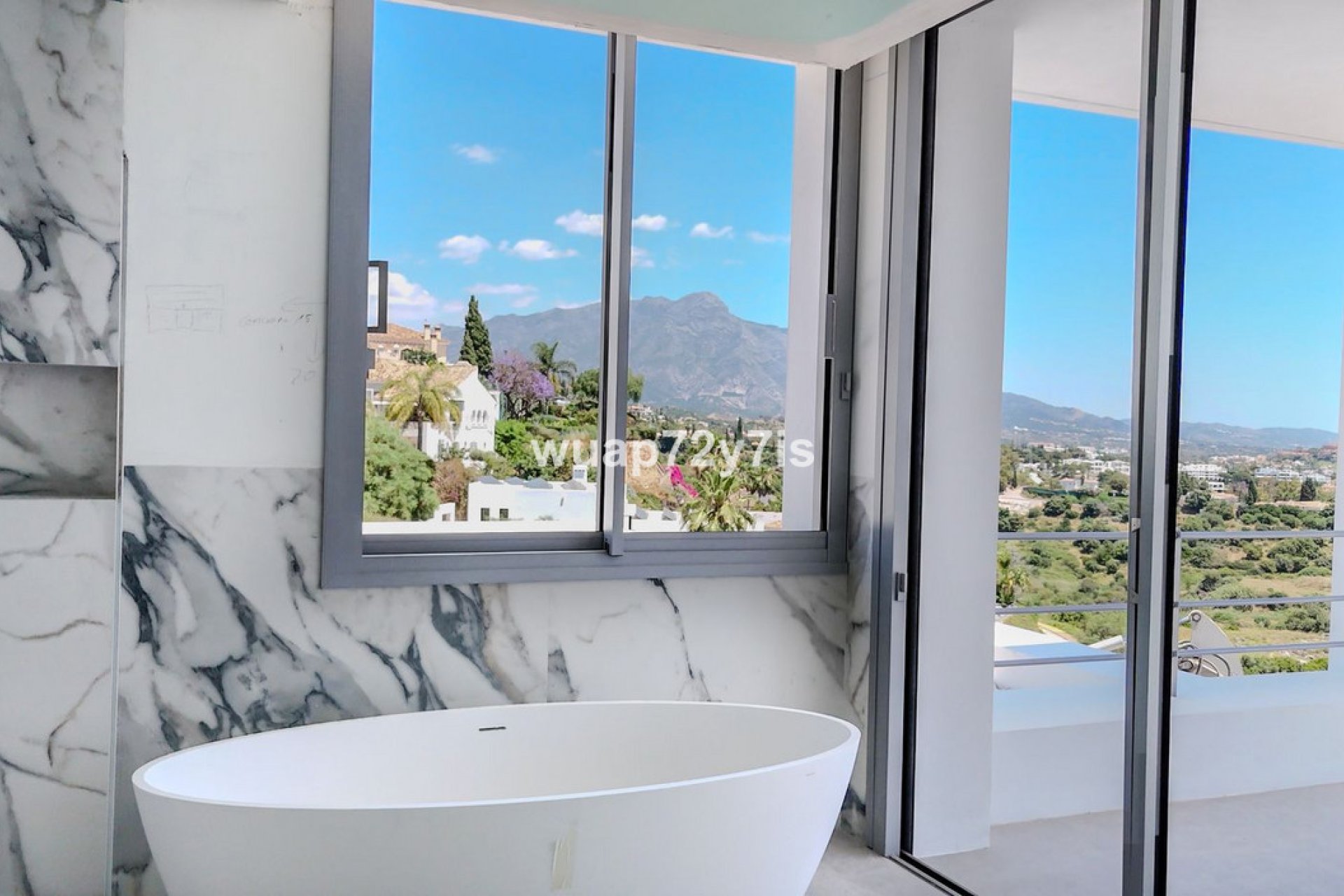 Reventa - House - Detached Villa - Benahavís - Benahavís Centro