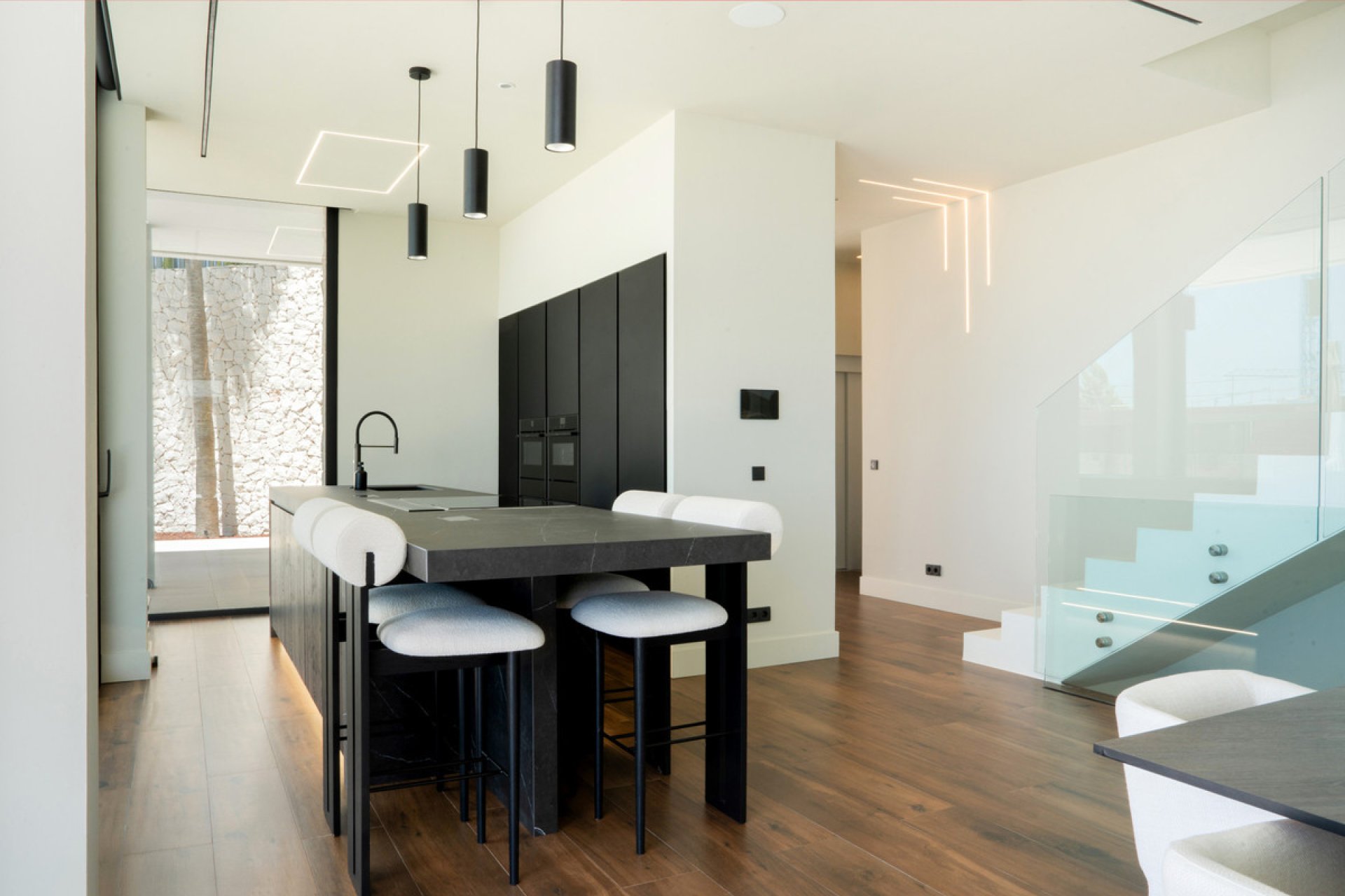 Reventa - House - Detached Villa - Benahavís - Benahavís Centro