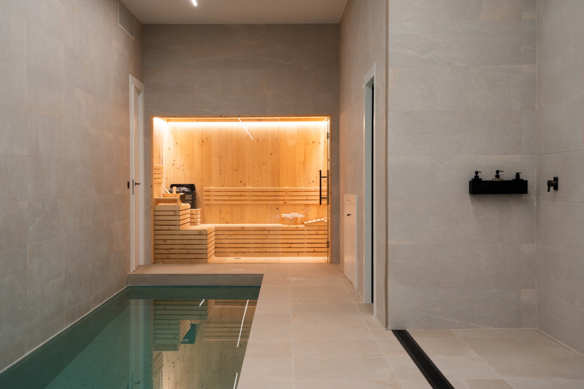 Reventa - House - Detached Villa - Benahavís - Benahavís Centro