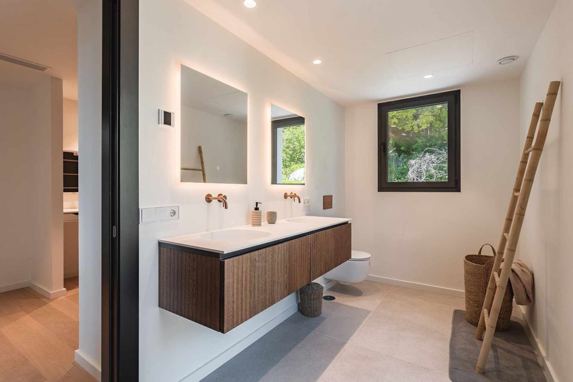 Reventa - House - Detached Villa - Benahavís - El Madroñal