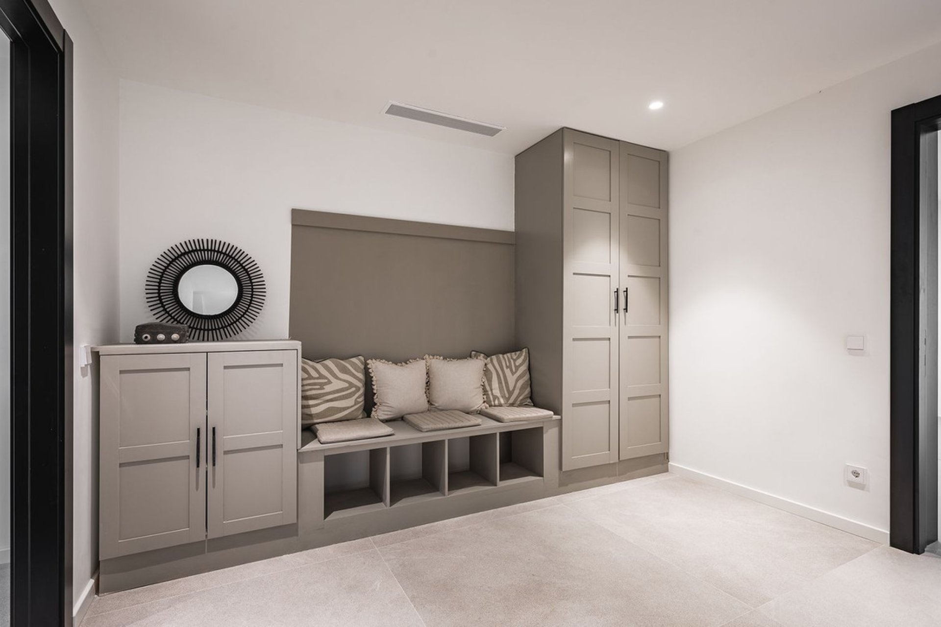 Reventa - House - Detached Villa - Benahavís - El Madroñal