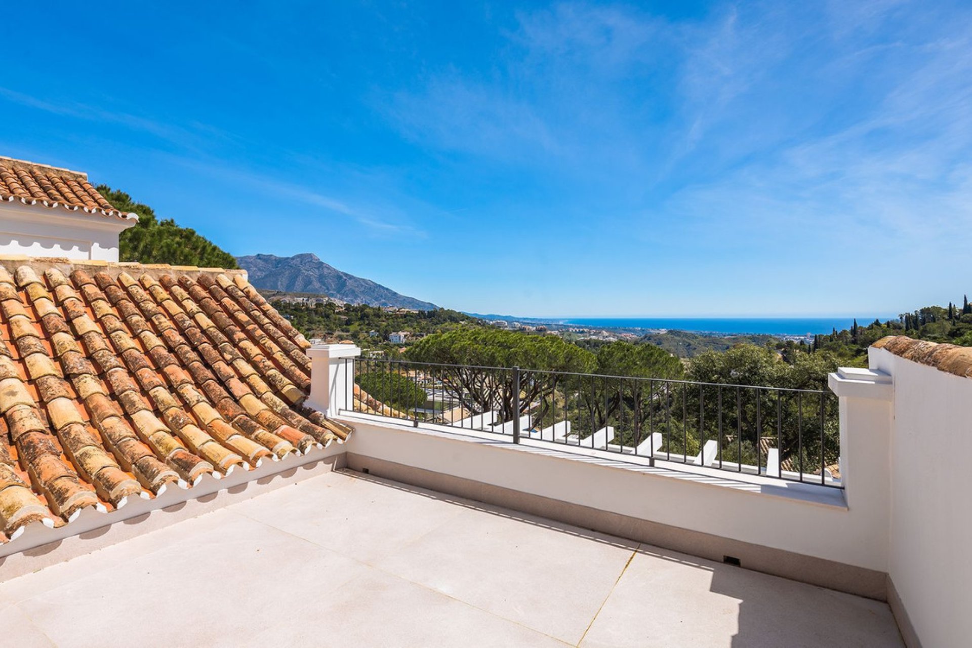 Reventa - House - Detached Villa - Benahavís - El Madroñal