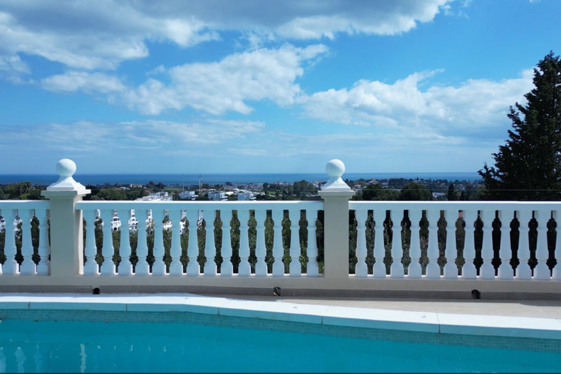 Reventa - House - Detached Villa - Benahavís - La Quinta